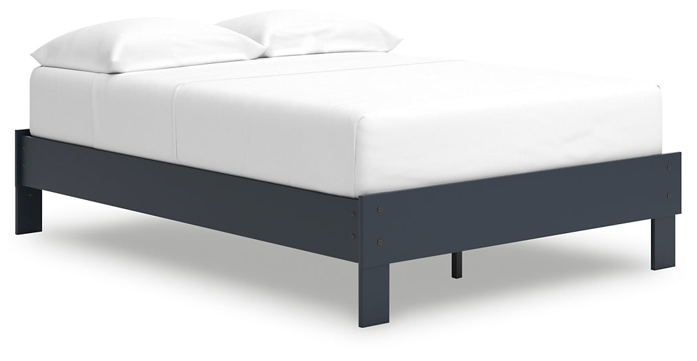 Simmenfort Full Platform Bed with Dresser and 2 Nightstands