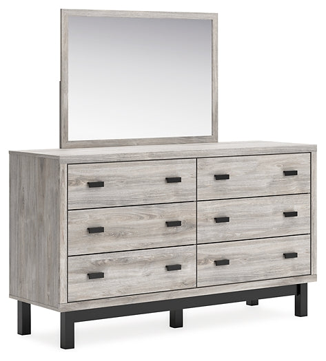 Vessalli King Panel Bed with Mirrored Dresser and Nightstand